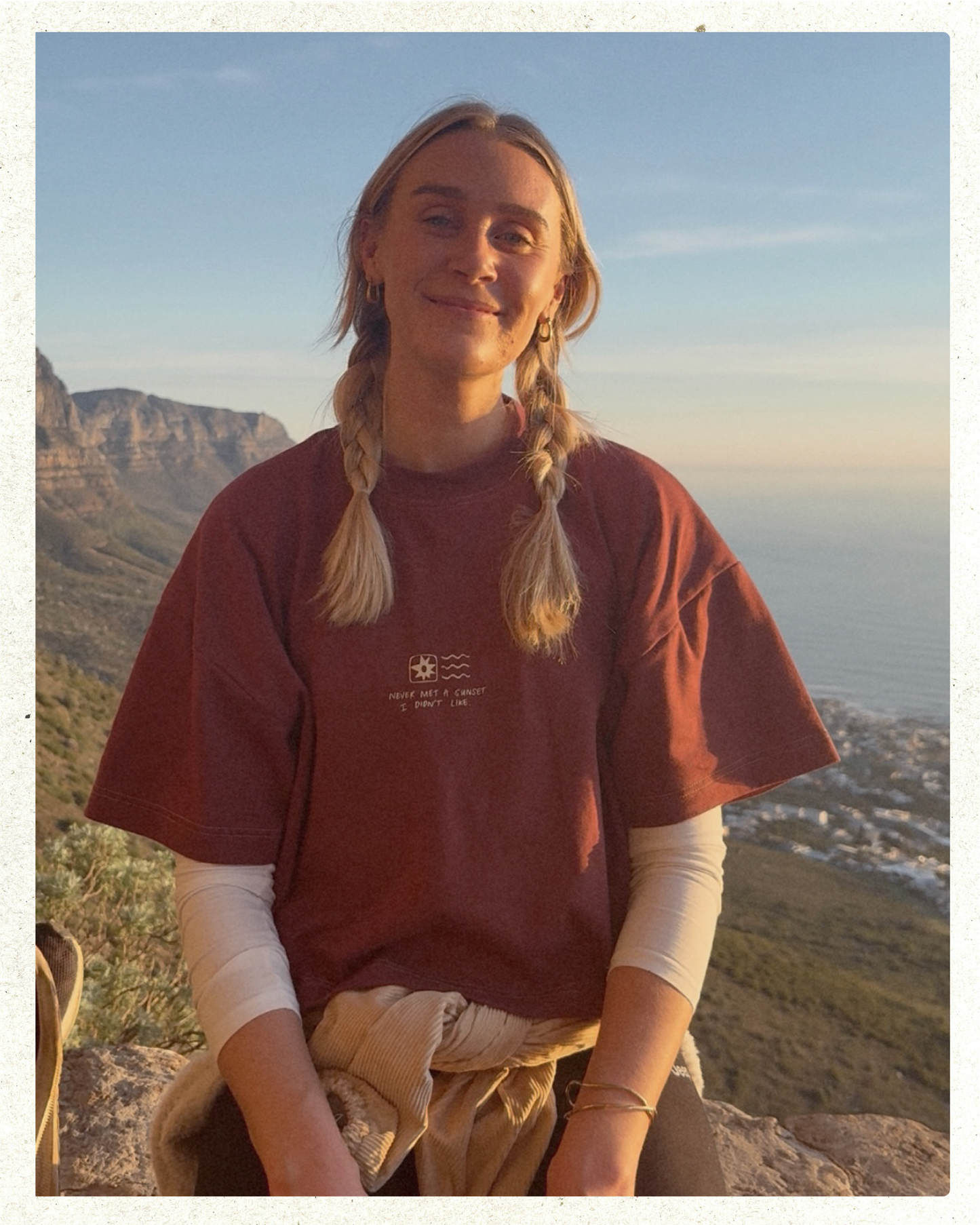 Unisex "Sunset" Short Tee (Maroon)