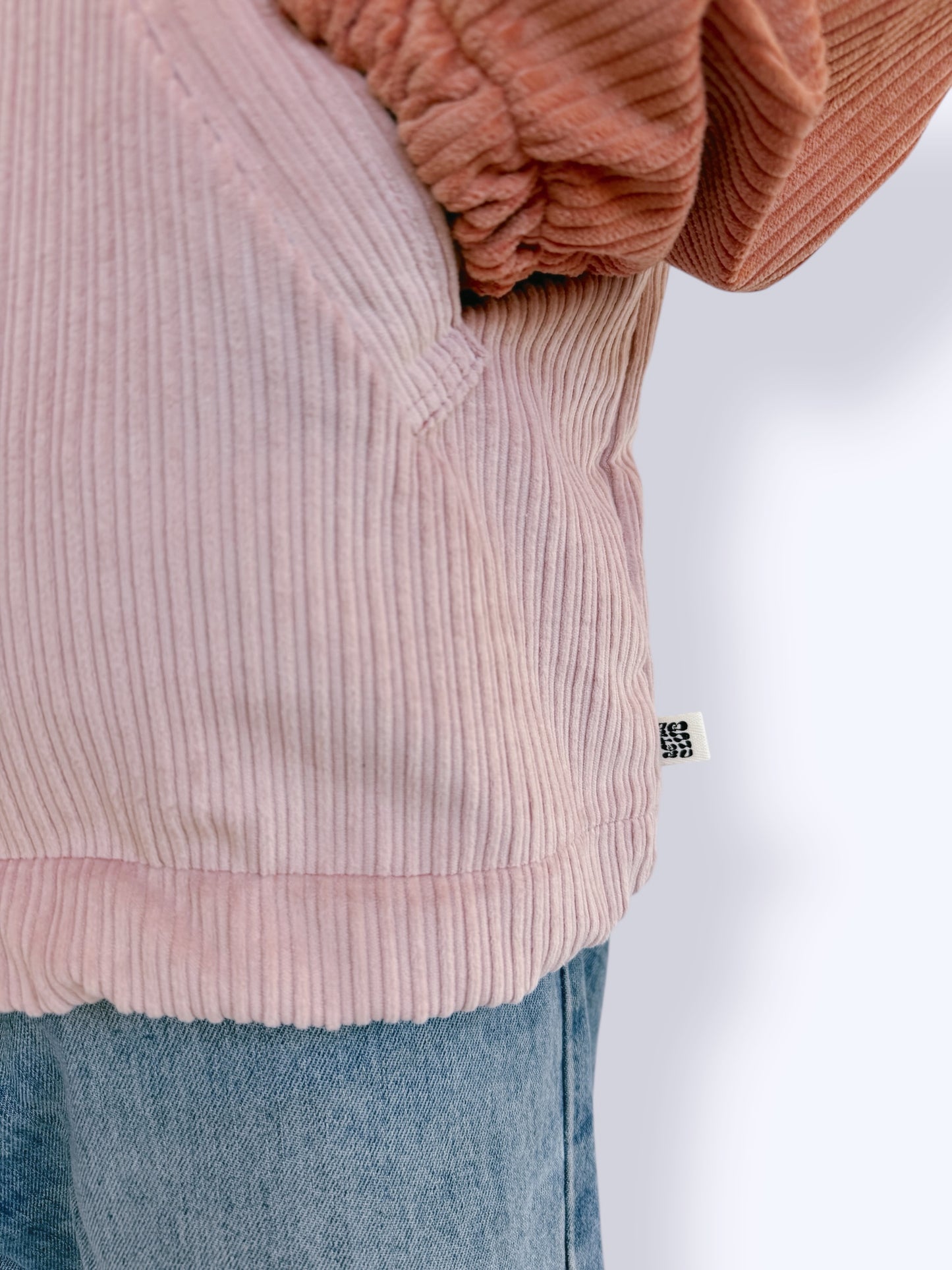 Dawn quarter zip - Coral Corduroy