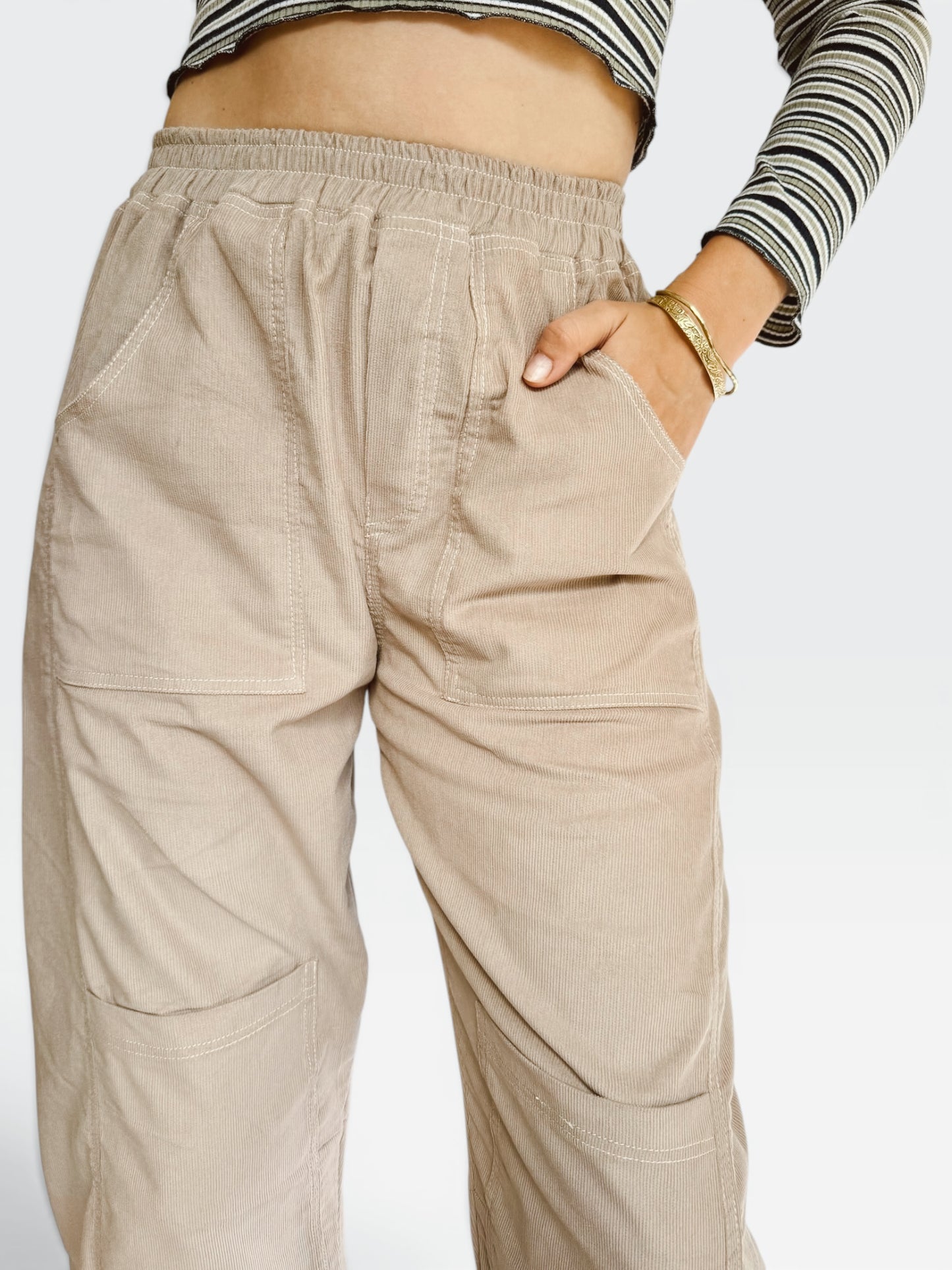 Women's Barrel Leg Corduroy Pants